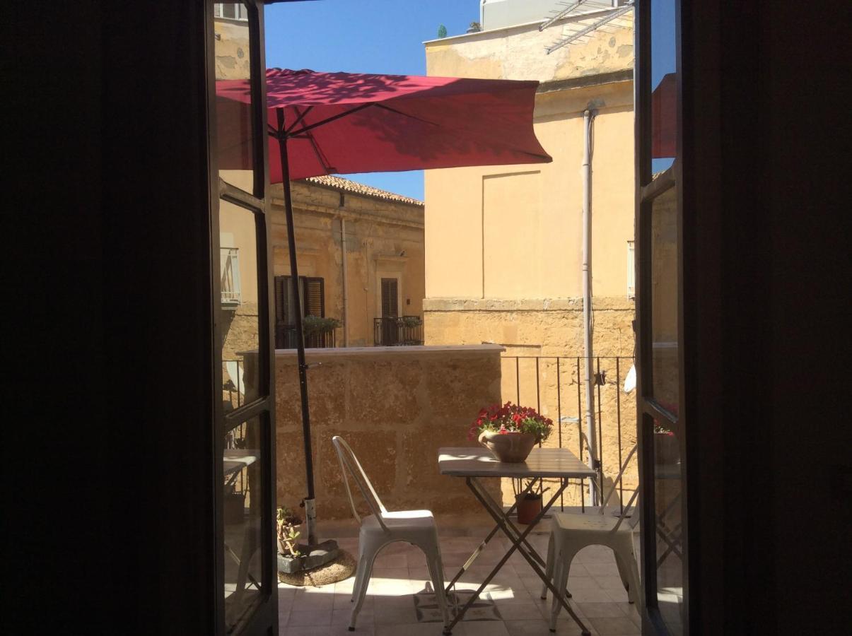 Charme In Centro - Tourist Rental Агридженто Екстериор снимка