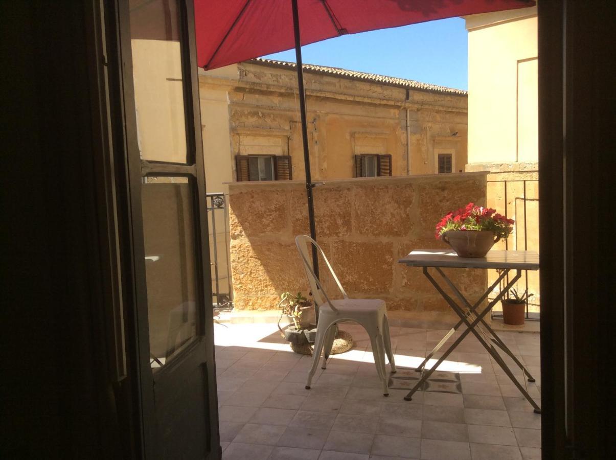 Charme In Centro - Tourist Rental Агридженто Екстериор снимка