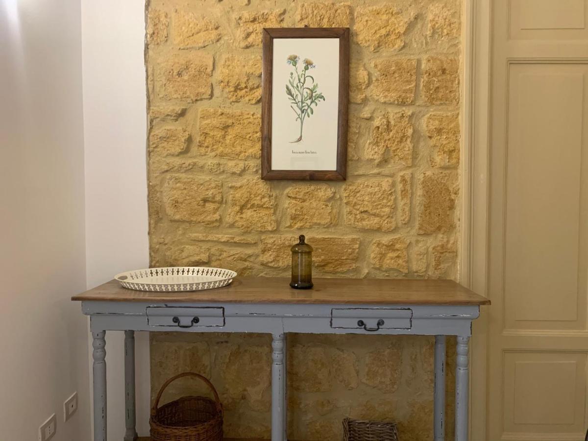 Charme In Centro - Tourist Rental Агридженто Екстериор снимка