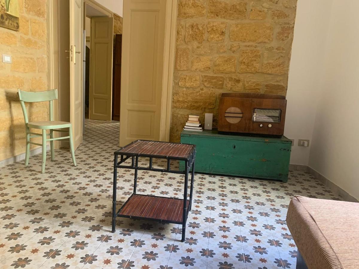 Charme In Centro - Tourist Rental Агридженто Екстериор снимка