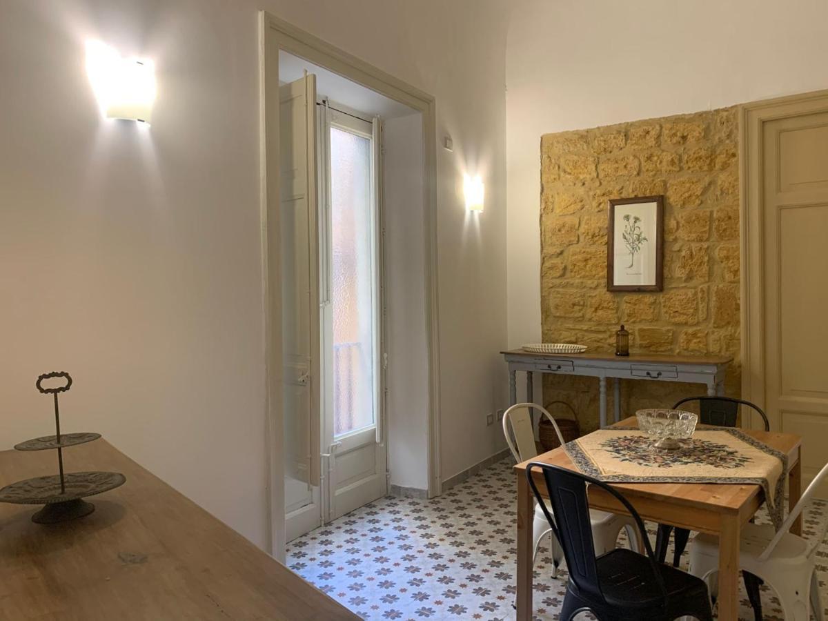 Charme In Centro - Tourist Rental Агридженто Екстериор снимка