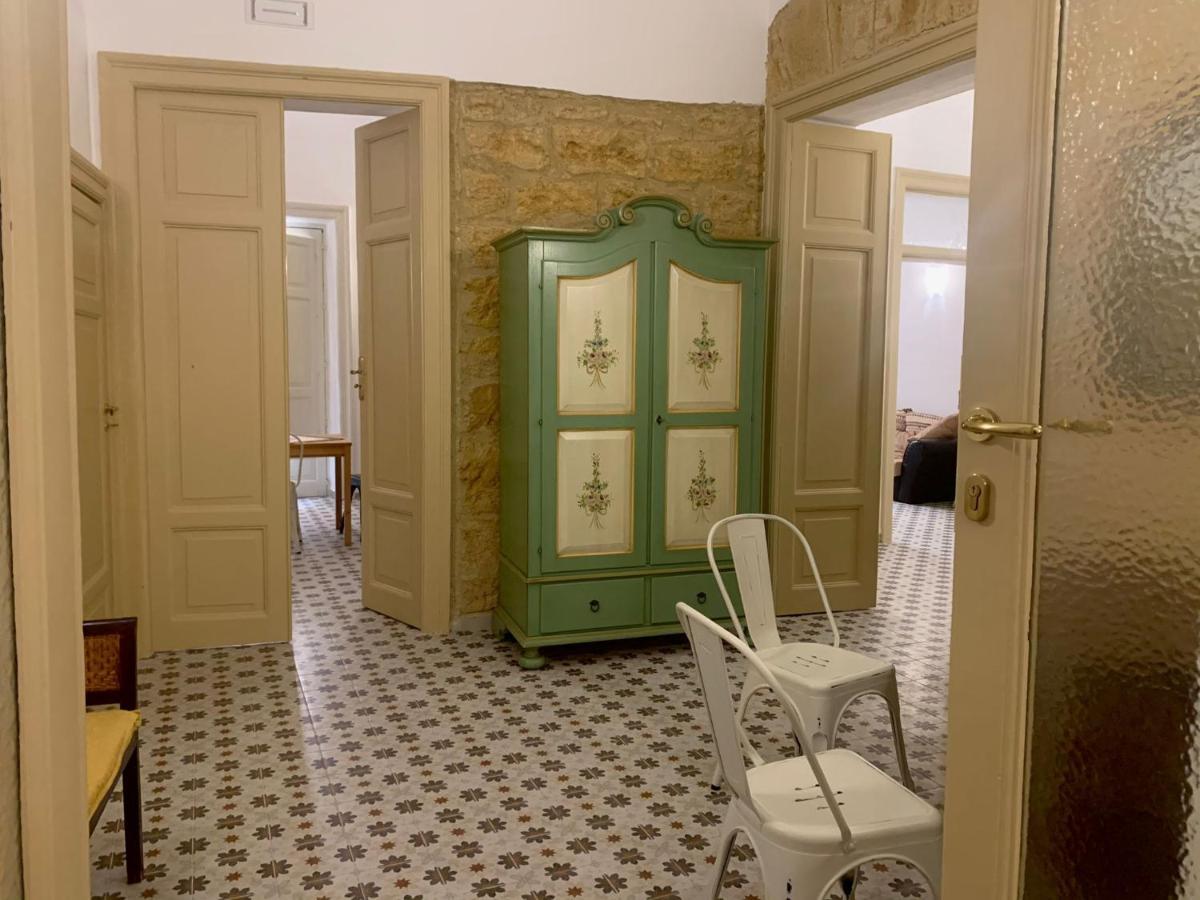 Charme In Centro - Tourist Rental Агридженто Екстериор снимка