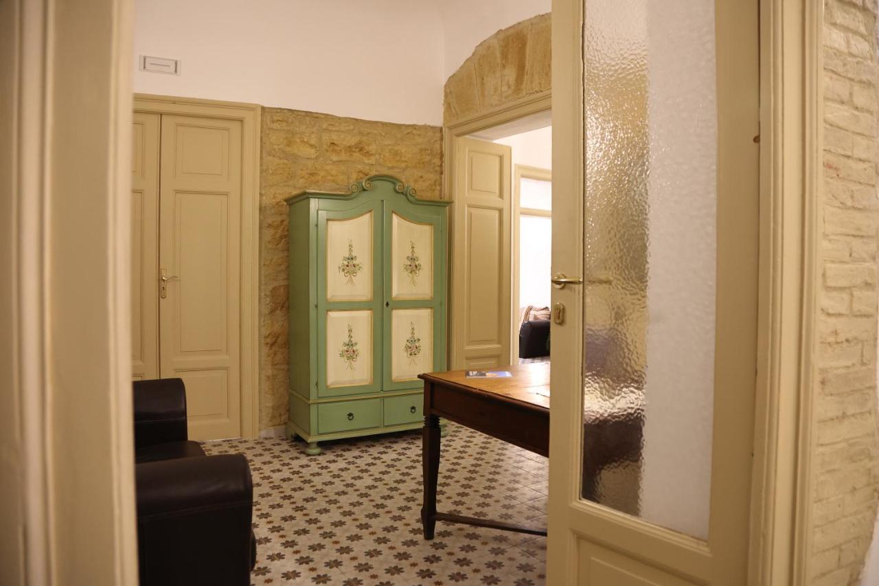 Charme In Centro - Tourist Rental Агридженто Екстериор снимка